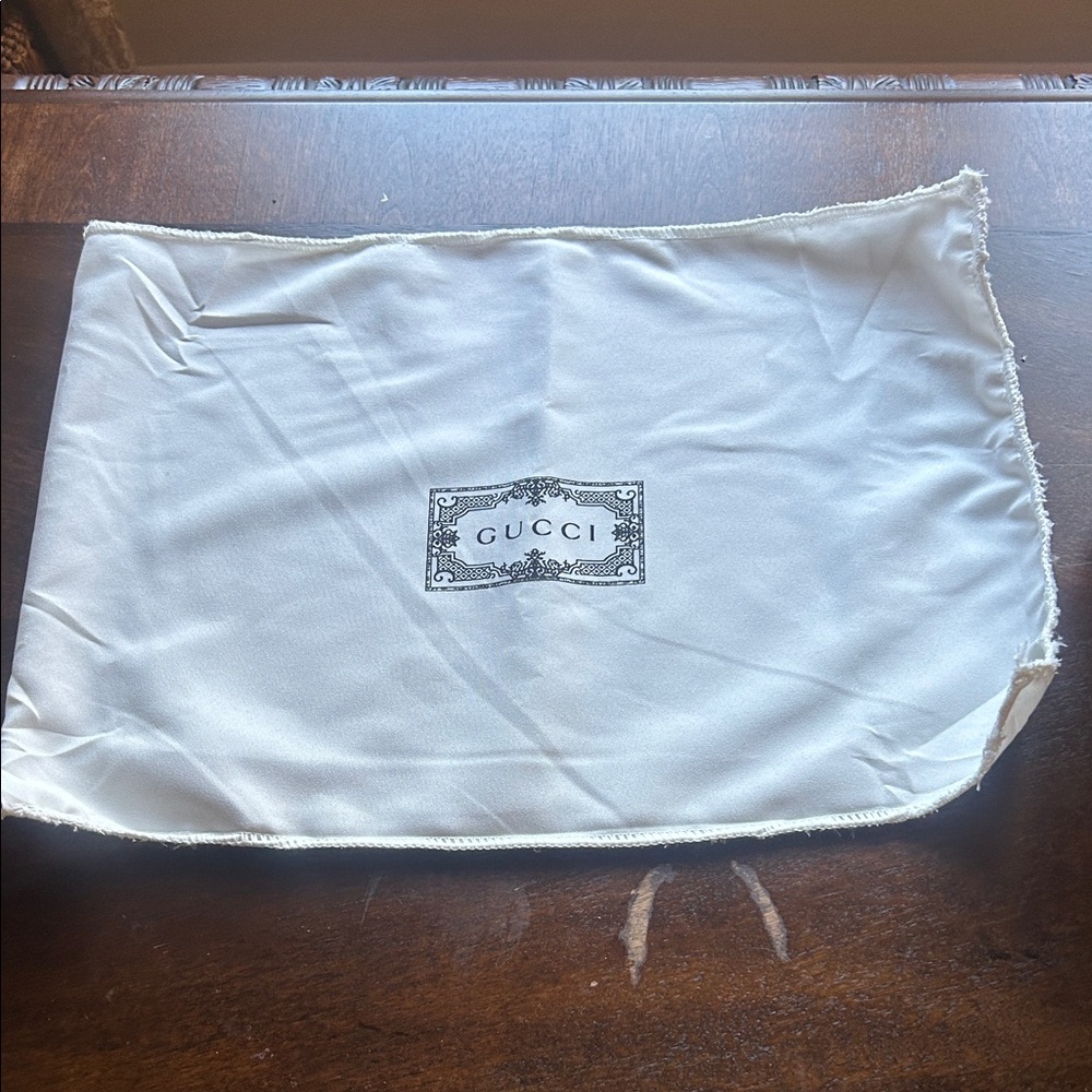 Gucci Cream Women's Skirt